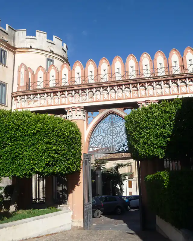 Il cortile del Castello Ducale di Corigliano